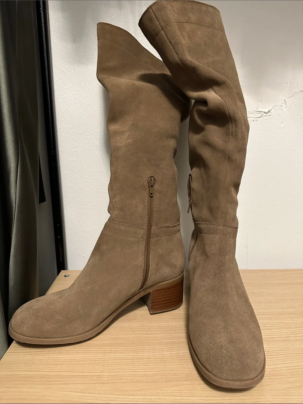 Blondo knee high suede riding fall boots